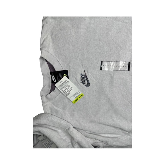 Nike Sportswear Women’s Crew Grey Activewear Casual Crewneck CU6403-094 Size XS - Picture 3 of 5